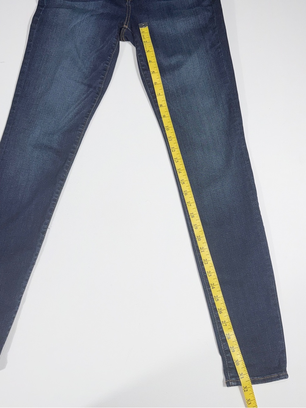Kut from the Kloth Women’s Skinny Jeans in Dark Blue Denim - Picture 6 of 9